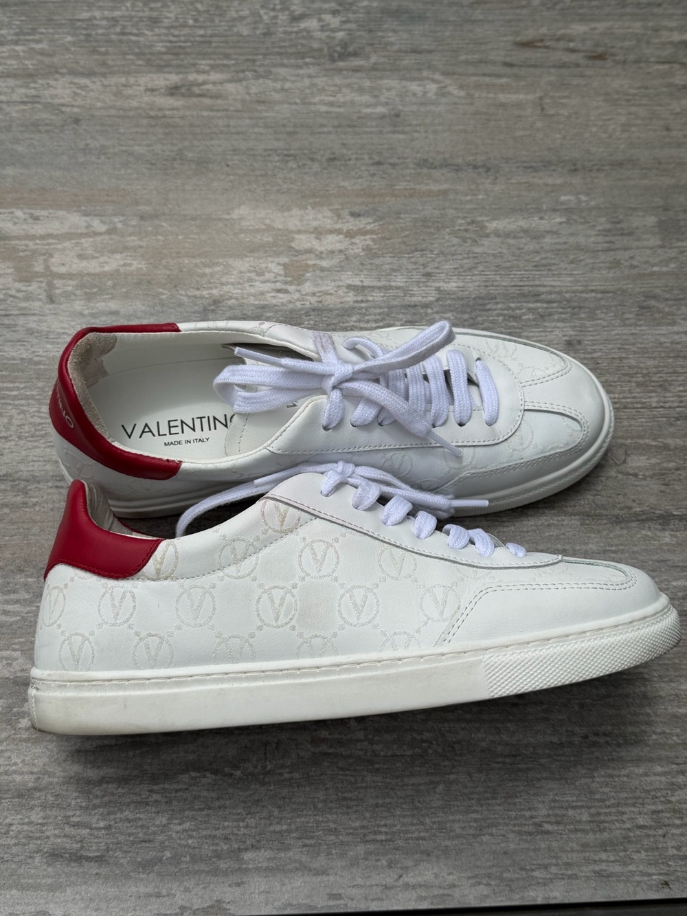 Mario Valentino White Leather Low-Top Sneakers with Red Heel